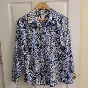 NWOT Chico's Blue and White Blouse Size 2